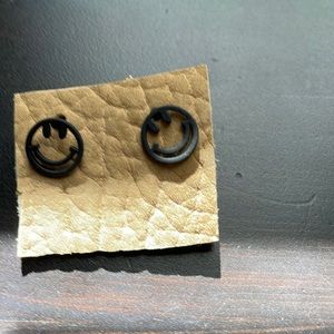 Happy face earrings